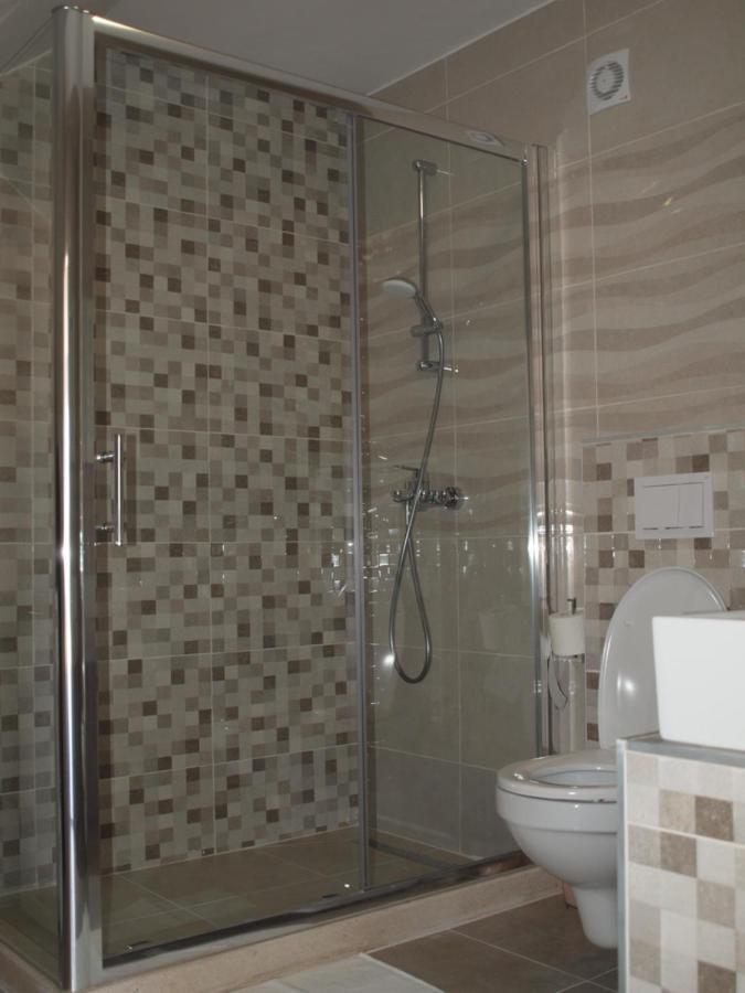 Apartman&Studio S بلوتشي المظهر الخارجي الصورة