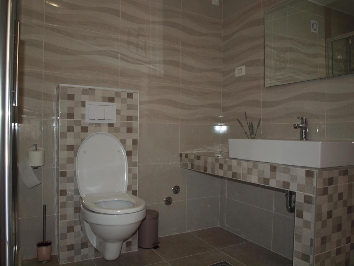 Apartman&Studio S بلوتشي المظهر الخارجي الصورة
